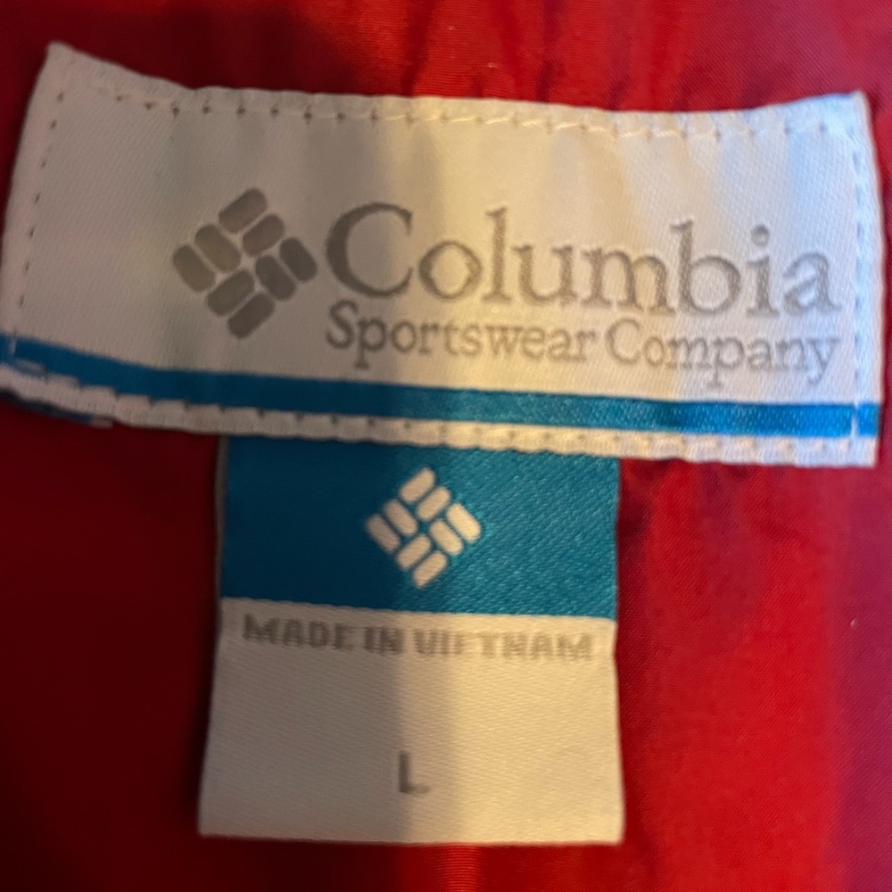 Vest - Picture 2 of 3